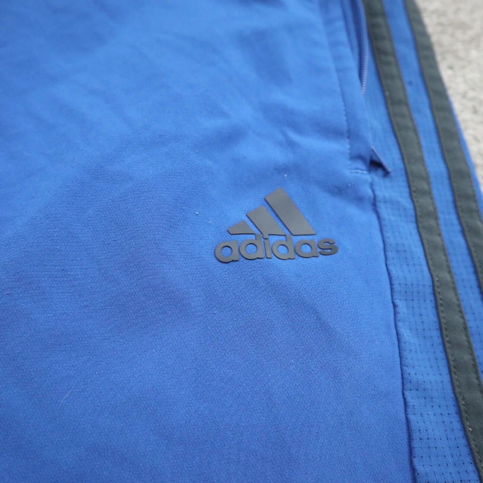 Adidas Boys Activewear Shorts High Rise Blue Large CLIMACOOL Sports Logo Shorts