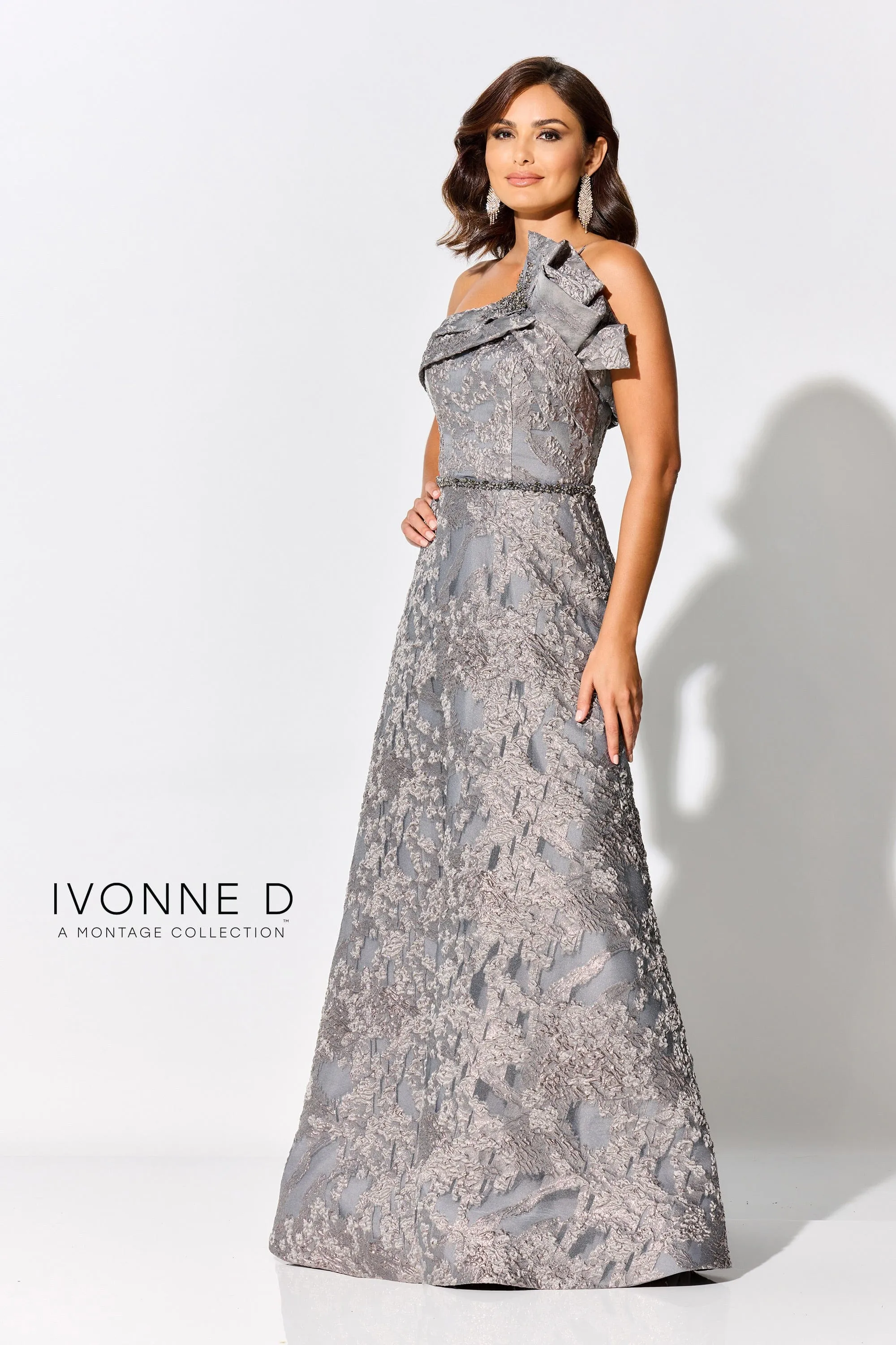 Ivonne D: ID304