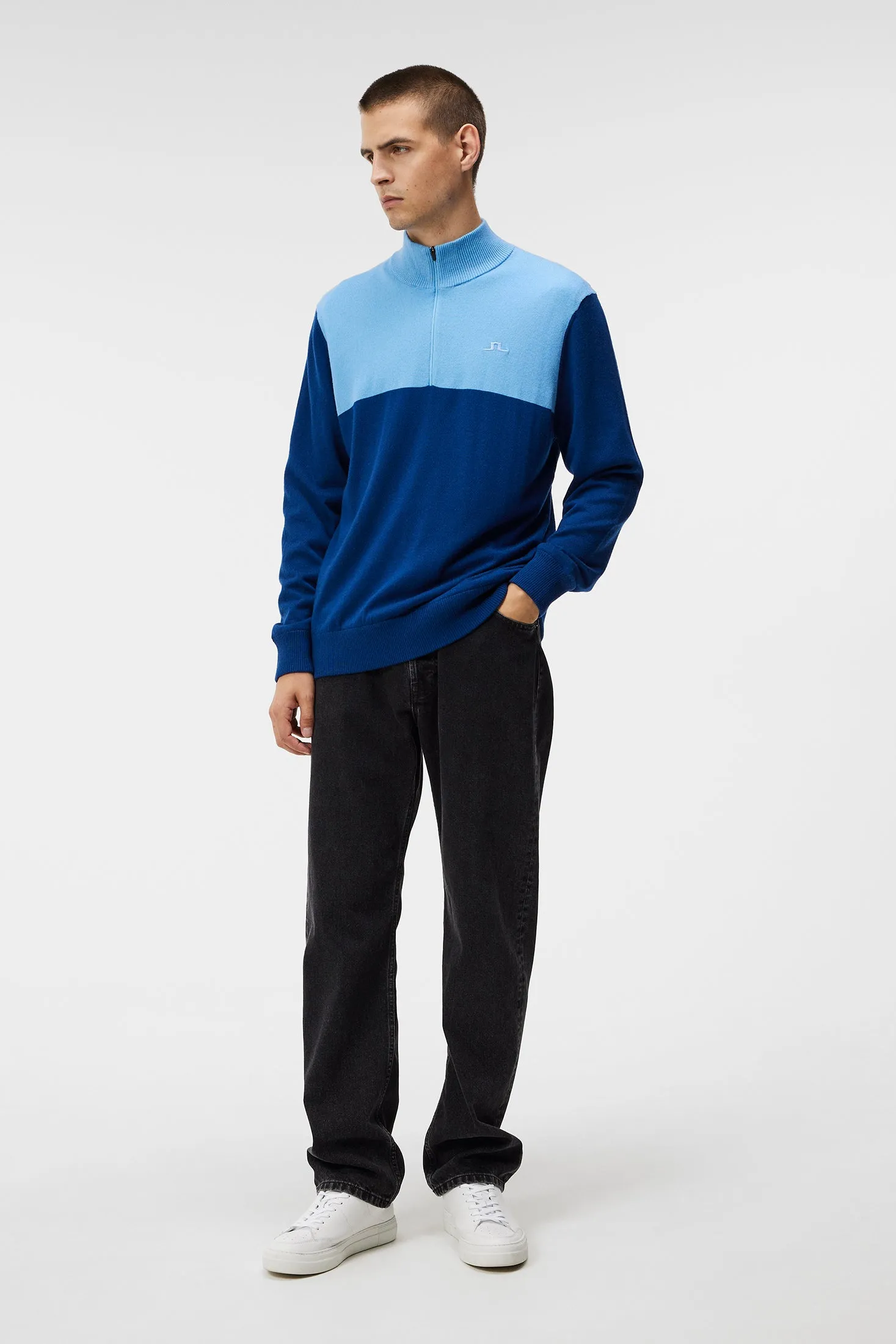 Jeff Windbreaker Sweater / Estate Blue