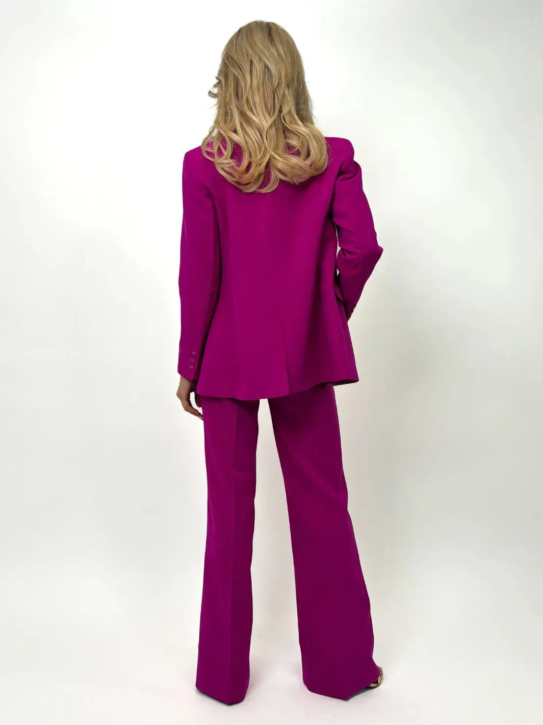 Kate And Pippa Sassari Tailored  Blazer in Black Magenta Navy Pinstripe