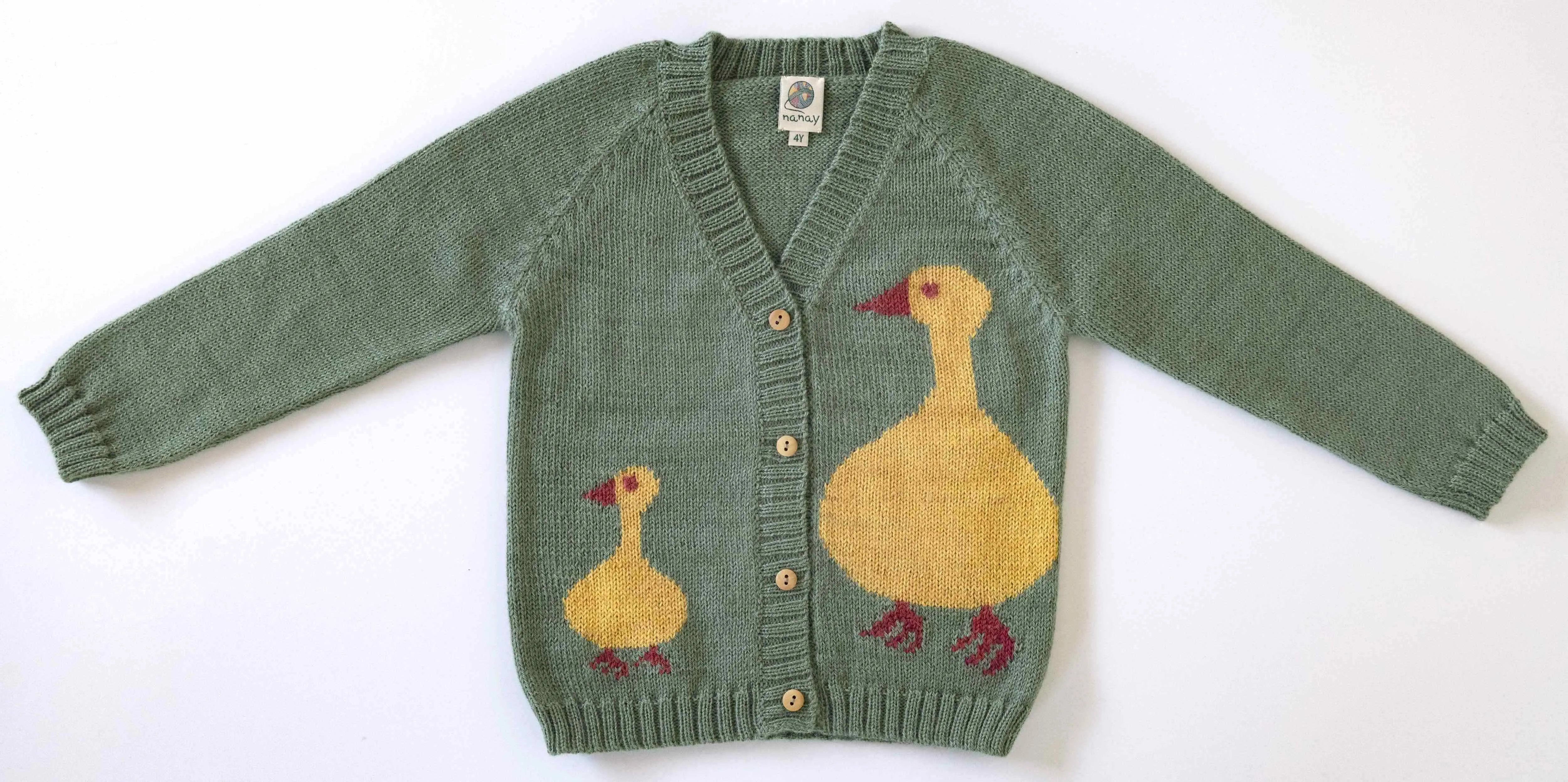 NW534 DUCK ON MOSS CARDIGAN