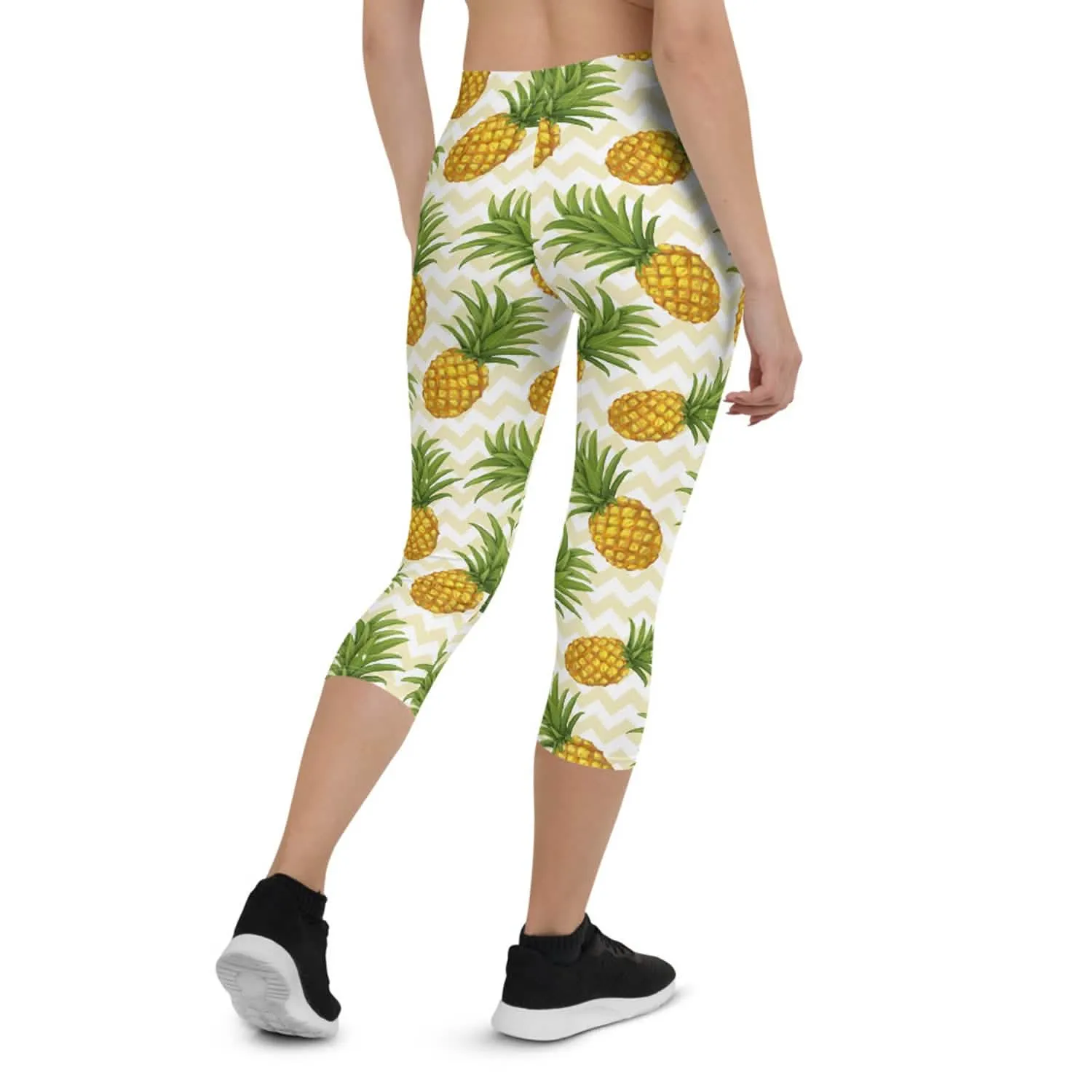 Tropical Escape Women's Capri Active Leggings